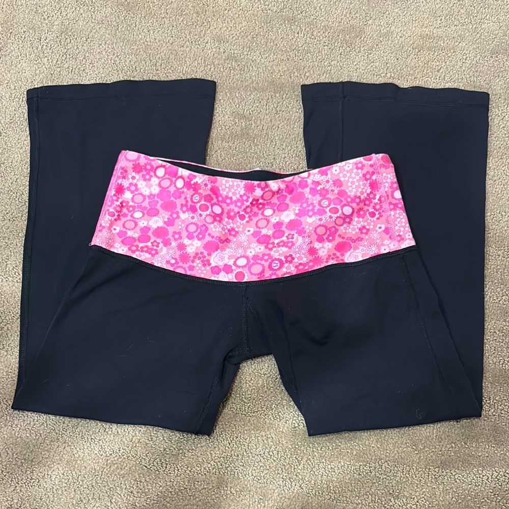Black Leggings with Pink Floral Waistband reversible capris